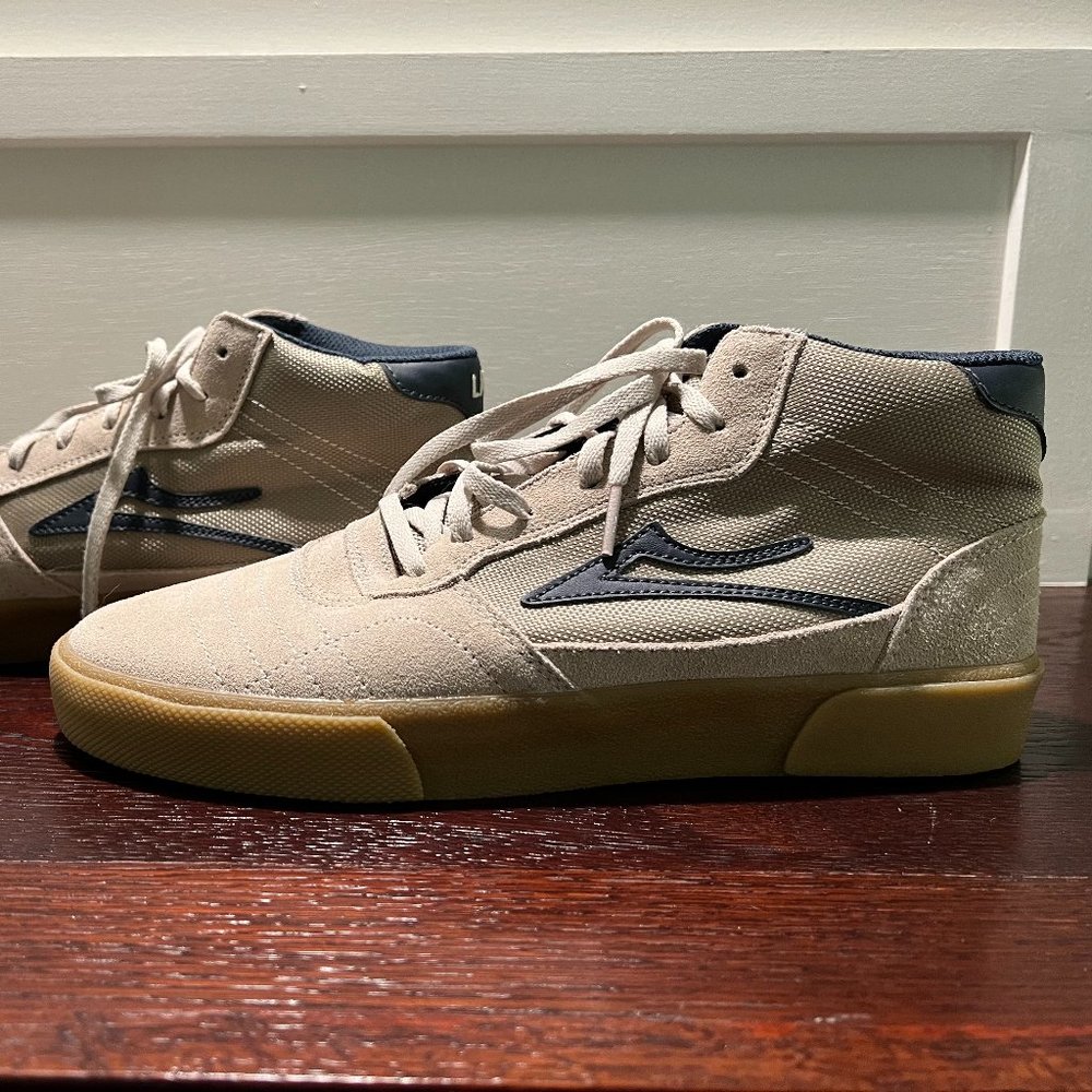 Lakai Cambridge Mid Skateshoes 9.5 Tan/Navy